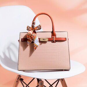 Hong Kong Cowhide Leather  Handbag Mom Bag Bride Wedding Bag